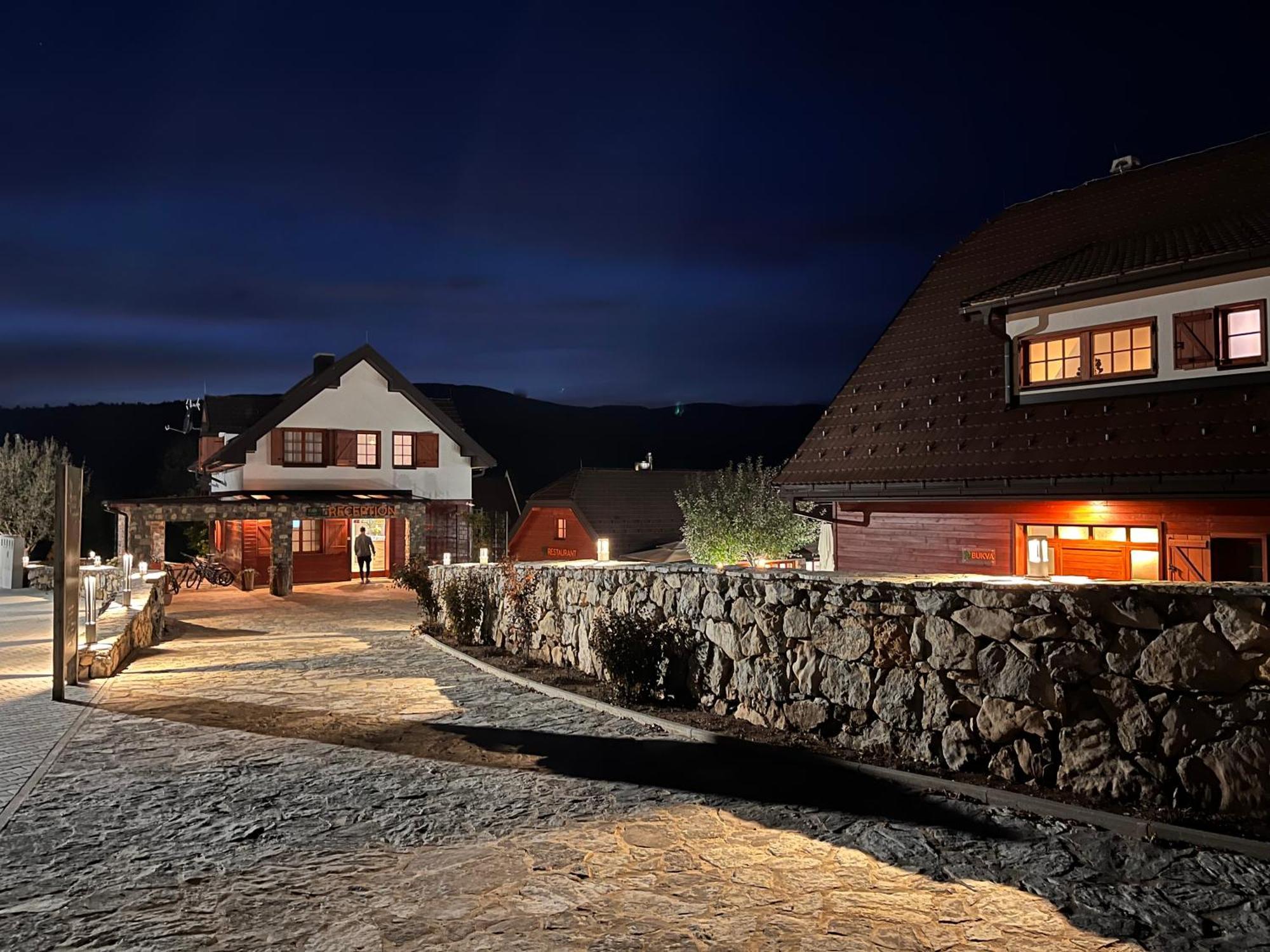 Plitvice Village Hotel *